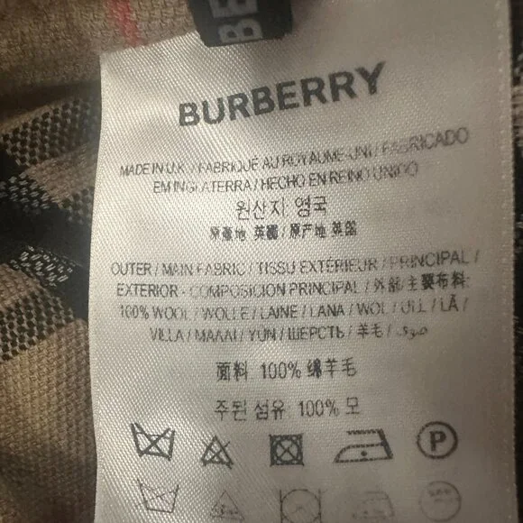 Burberry skirt - Picture 2 of 6
